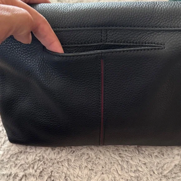 Hammitt VIP LRG Black Crossbody Bag Gunmetal grommets with Red Zipper. NWT - Picture 3 of 7